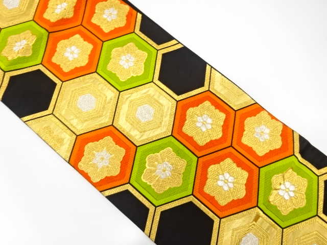 アンティーク　亀甲に花模様織出し袋帯（着用可）